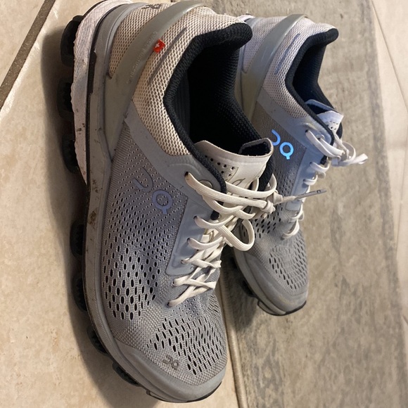 ON running shoes - Picture 12 of 12